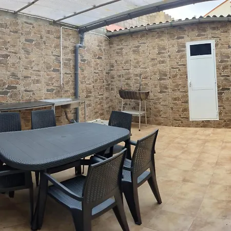 بيت للعطل Casa Berrugo Camelle