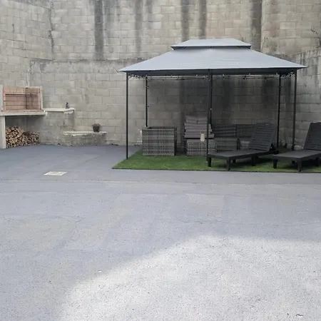 Casa Berrugo بيت للعطل